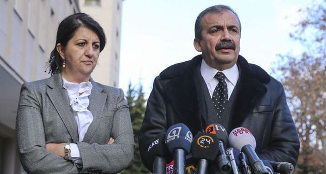 Başbakan Yardımcısı Akdoğan HDP heyetini kabul etti