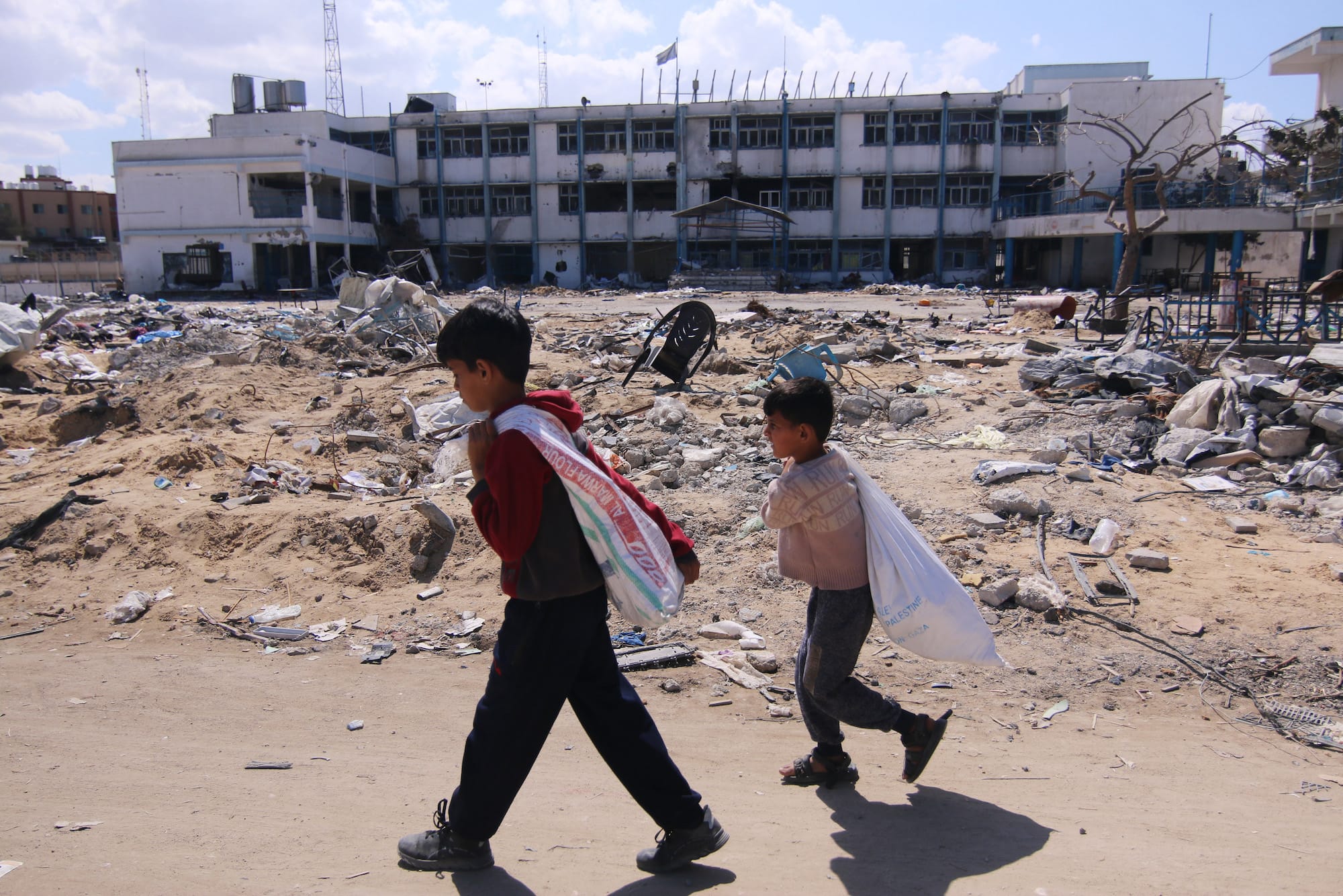 Destruction of Khan Younis After Israeli Army Withdrawal