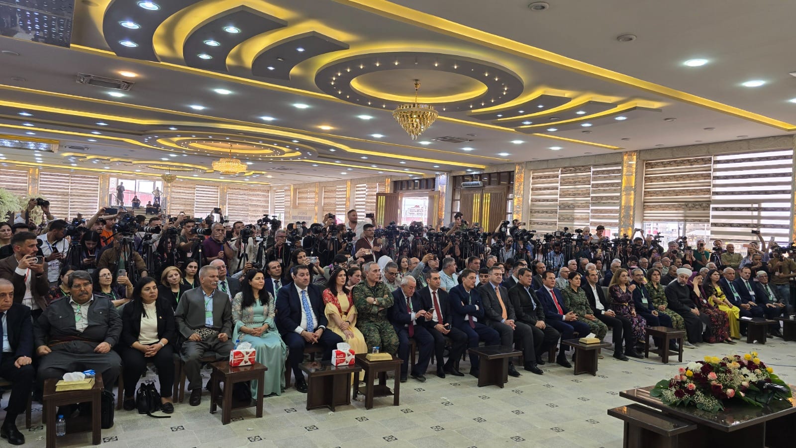 دیمەنێک لە کۆنفرانسی یەکڕیزی و یەکهەڵوێستی کورد لە رۆژئاوای کوردستان. فۆتۆ